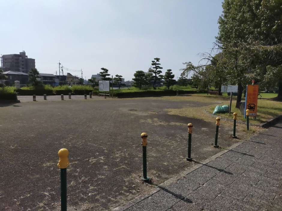 宮の渡し公園駐車場